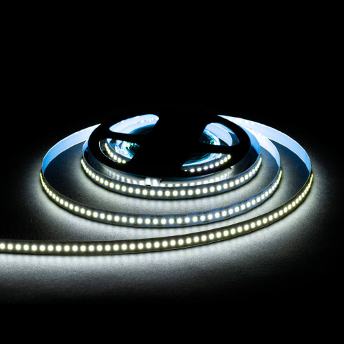 Светодиодная лента OGM 14,4W/m 180LED/m 2835SMD холодный белый 5M LSE-264