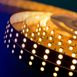 Светодиодная влагозащищенная лента DesignLed 28,8W/m 120LED/m 5050SMD теплый белый 5M 000523
